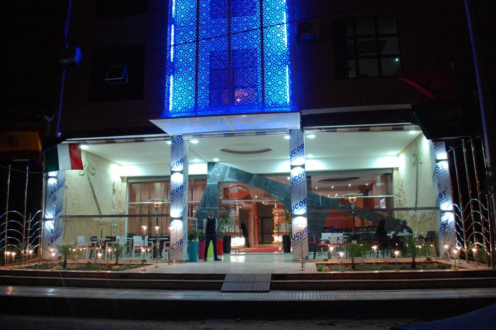 Hotel Salwan Layun Dış mekan fotoğraf